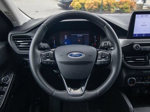 Used 2024 Ford Escape Active w/ Cold Weather Package FWD image 23
