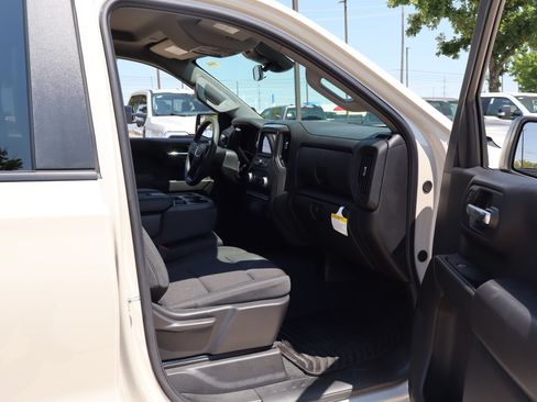 Used 2026 GMC Sierra 1500 Pro w/ Graphite Edition AWD/4WD image 29