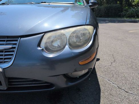 Used 2001 Chrysler 300M FWD image 11