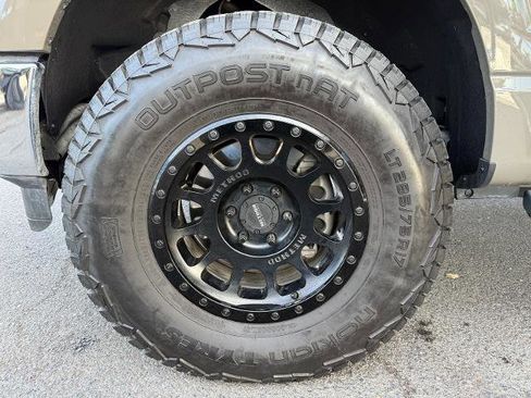 New 2025 Ford F150 Lariat w/ Equipment Group 501A Mid image 13