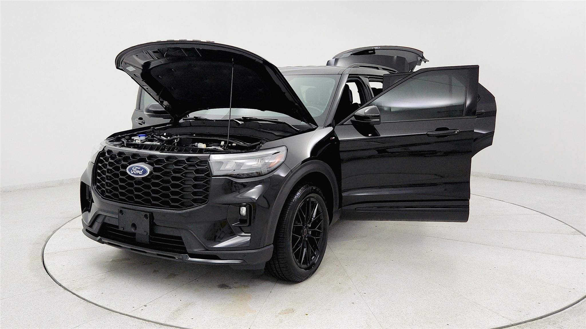 Used 2025 Ford Explorer ST-Line AWD/4WD image 31