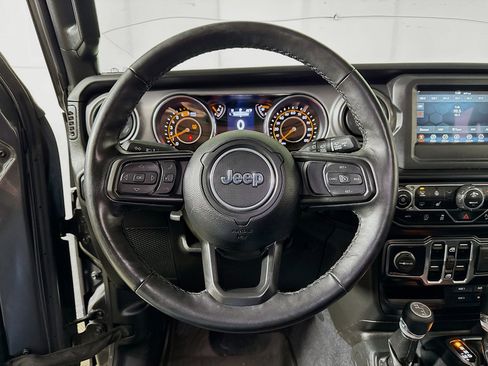 Used 2022 Jeep Wrangler Unlimited Sport image 14
