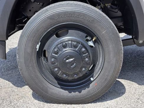 New 2026 RAM 5500 Tradesman AWD/4WD image 10