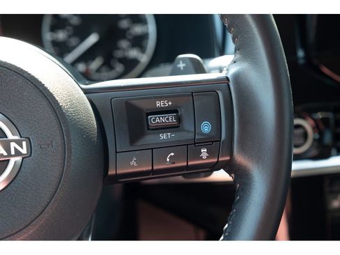 Used 2024 Nissan Pathfinder SV w/ SV Premium Package FWD image 20