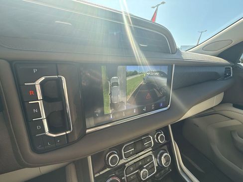 Used 2023 GMC Yukon Denali AWD/4WD image 21