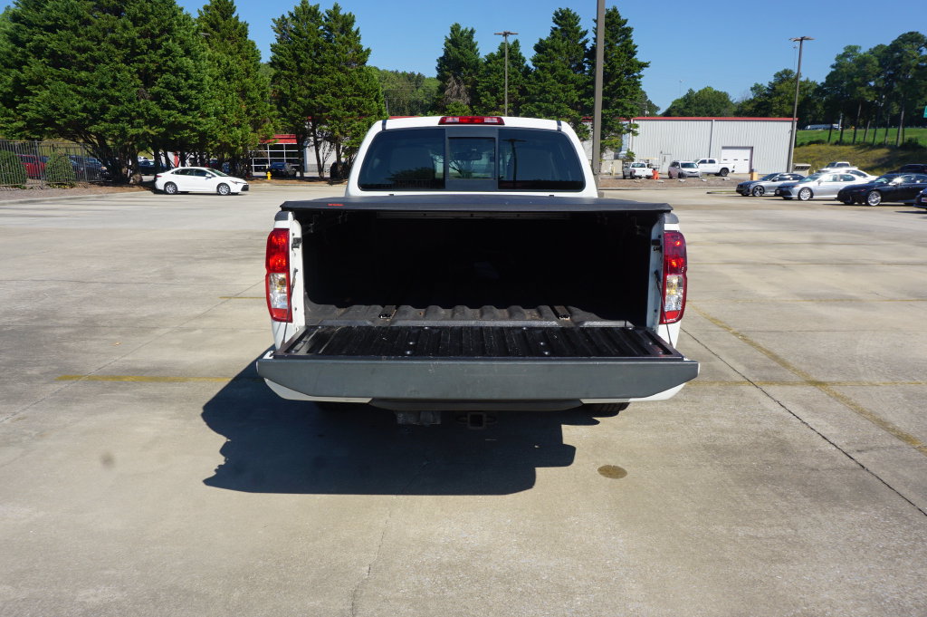 Used 2018 Nissan Frontier SV w/ Value Truck Package RWD image 14