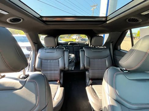 New 2026 Ford Explorer ST-Line AWD/4WD image 14