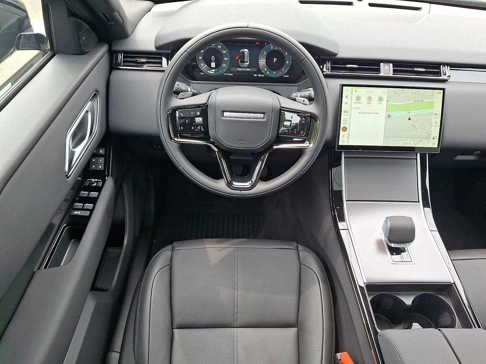 New 2026 Land Rover Range Rover Velar S AWD/4WD image 4