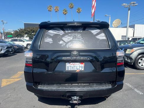 Used 2019 Toyota 4Runner SR5 RWD image 5