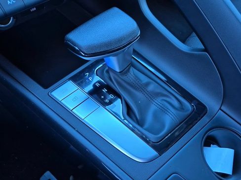 New 2026 Hyundai Elantra SE FWD image 24