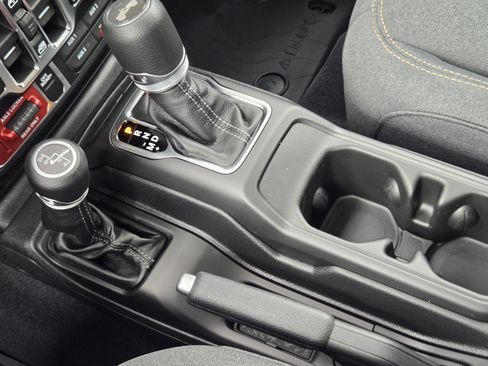 New 2026 Jeep Wrangler Unlimited Sport AWD/4WD image 17
