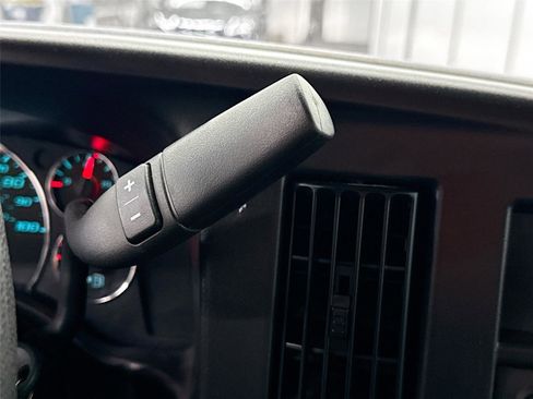 New 2026 GMC Savana 4500 w/ Driver Convenience Package image 10