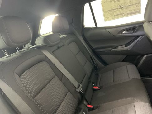 New 2026 Chevrolet Equinox LT w/ Safety and Technology Package AWD/4WD image 9