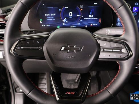 Used 2025 Chevrolet Blazer EV RS image 3