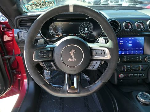 Used 2020 Ford Mustang Shelby GT500 w/ Technology Package image 17