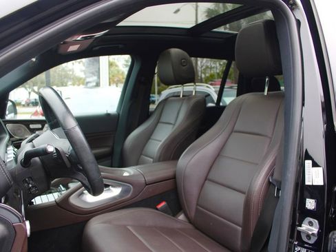 Certified 2022 Mercedes-Benz GLS 450 4MATIC image 5