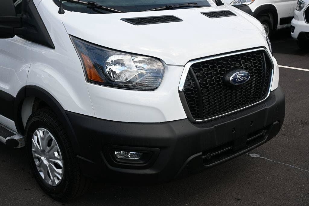 Used 2025 Ford Transit 250 Low Roof w/ Exterior Upgrade Package RWD image 29