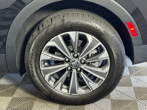 Certified 2025 Buick Envision Preferred AWD/4WD image 12