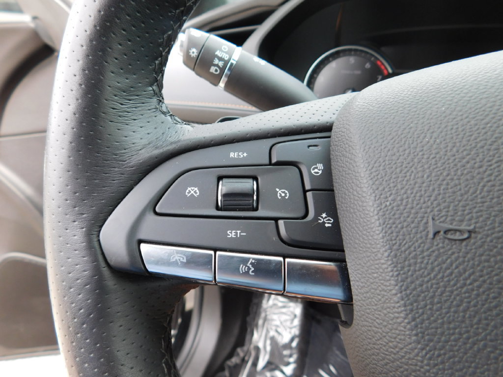 Used 2023 Cadillac XT4 Sport AWD/4WD image 24
