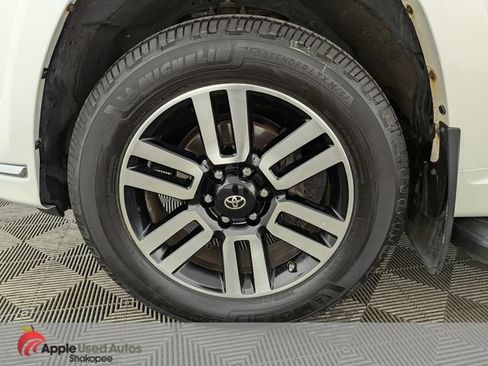 Used 2016 Toyota 4Runner Limited AWD/4WD image 49