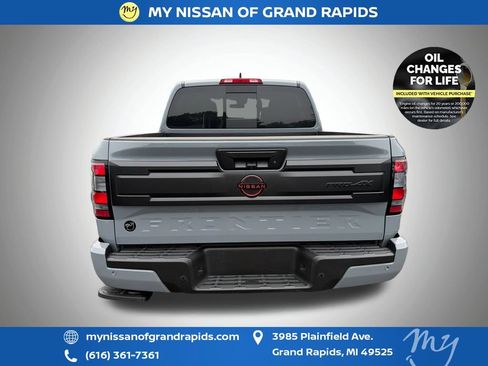 Used 2025 Nissan Frontier PRO-4X w/ Interior Protection Package AWD/4WD image 7