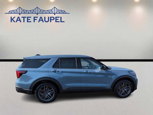 New 2027 Ford Explorer ST-Line w/ Premium Package AWD/4WD image 8