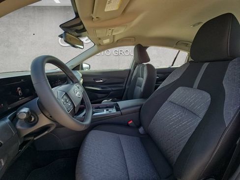 New 2026 Nissan Sentra SV FWD image 19