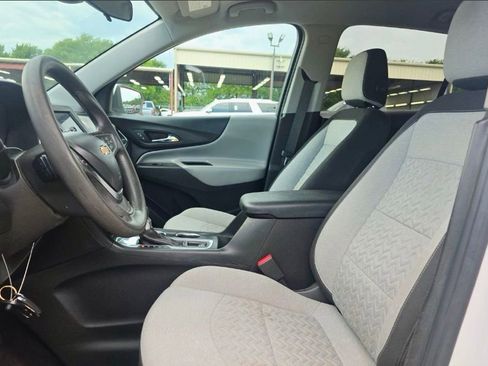 Used 2022 Chevrolet Equinox LT FWD image 6