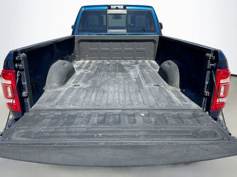 Used 2020 RAM 3500 Laramie image 28