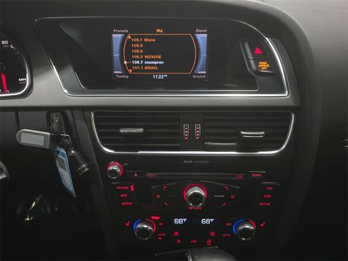 Used 2013 Audi A5 2.0T Premium image 18