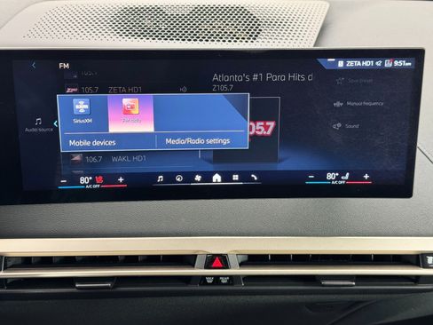 Used 2024 BMW iX xDrive50 w/ Sport Package image 30