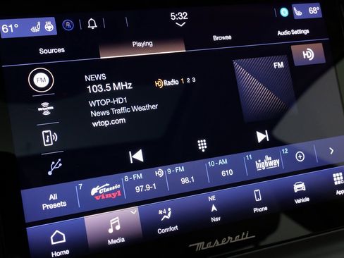 Used 2022 Maserati Ghibli Modena image 52