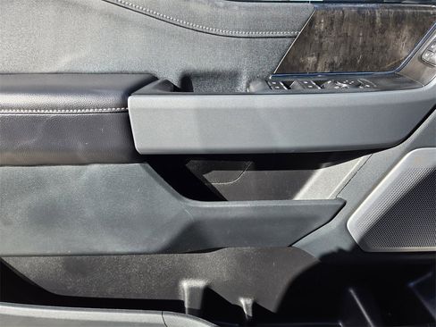 Used 2021 Ford F150 Lariat w/ Equipment Group 502A High image 26