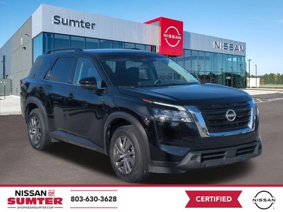 Certified 2025 Nissan Pathfinder SV