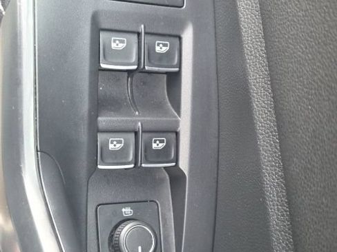Used 2025 Volkswagen Jetta S FWD image 17
