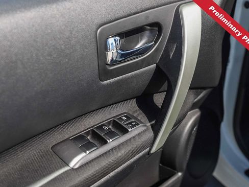 Used 2013 Nissan Rogue S w/ Special Edition Pkg FWD image 15