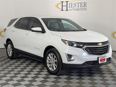 Used 2019 Chevrolet Equinox LT image 4