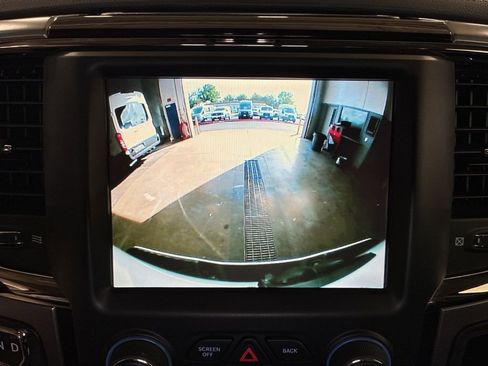 Used 2017 RAM 1500 Sport w/ Sport Premium Group image 18