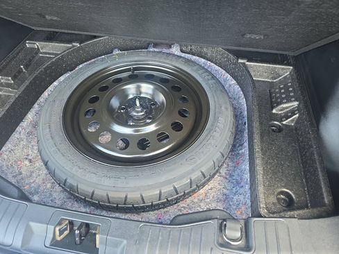 Used 2022 Ford Escape SEL image 28