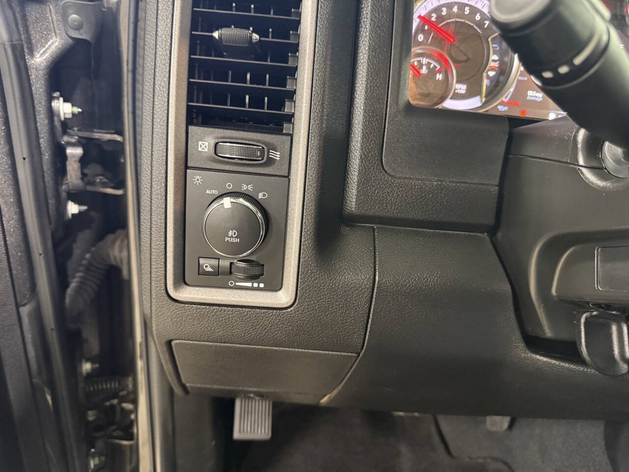 Used 2022 RAM 2500 Tradesman w/ Protection Group AWD/4WD image 22