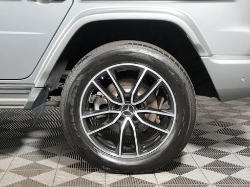 Used 2025 Mercedes-Benz G 550 image 10