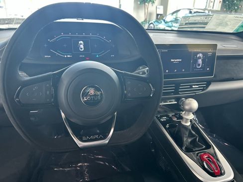 Used 2025 Lotus Emira RWD image 5