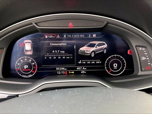 Used 2018 Audi Q7 3.0T Prestige w/ Prestige Package image 27