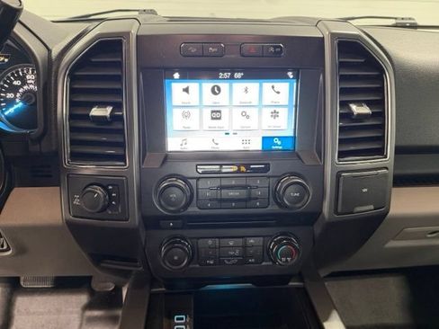 Used 2018 Ford F150 XLT w/ Equipment Group 302A Luxury AWD/4WD image 16