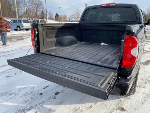 Used 2016 Toyota Tundra Limited image 40