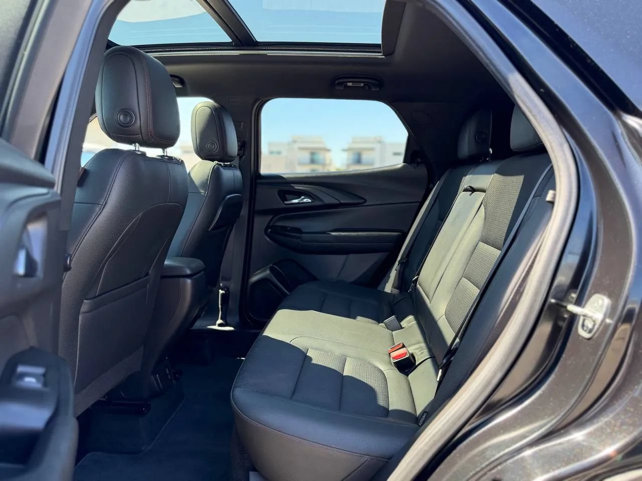 Used 2021 Chevrolet TrailBlazer RS w/ Sun and Liftgate Package FWD image 31