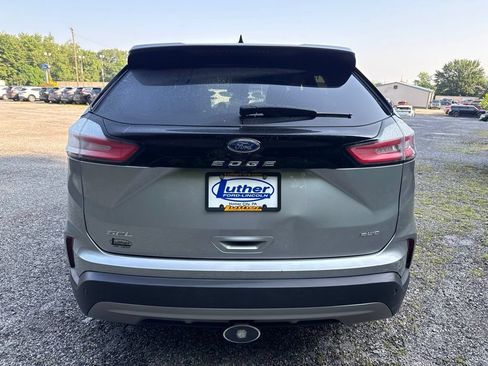 Used 2023 Ford Edge SEL w/ Convenience Package AWD/4WD image 6