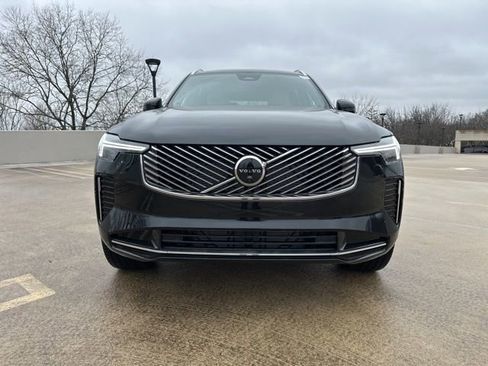 New 2026 Volvo XC90 B6 Plus w/ Protection Package Premier image 2