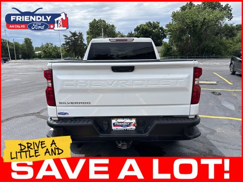 Used 2022 Chevrolet Silverado 1500 W/T w/ WT Value Package AWD/4WD image 6