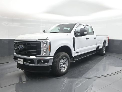 New 2026 Ford F250 XL w/ XL Driver Assist Package AWD/4WD image 31